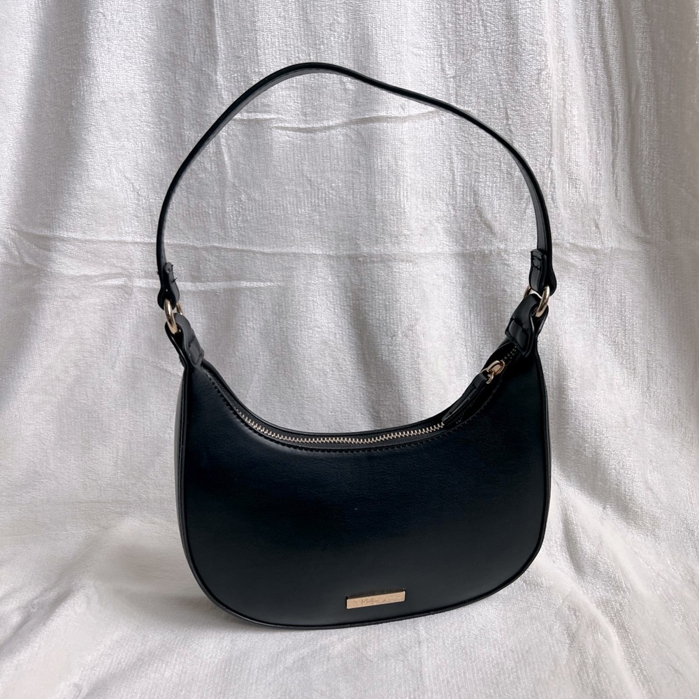 Mali and Lili Leilani Vegan Leather Baguette Shoulder Bag - Picture 3 of 11